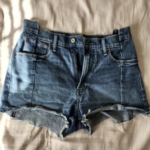 Abercrombie and Fitch Jean Shorts. Size 28/6.